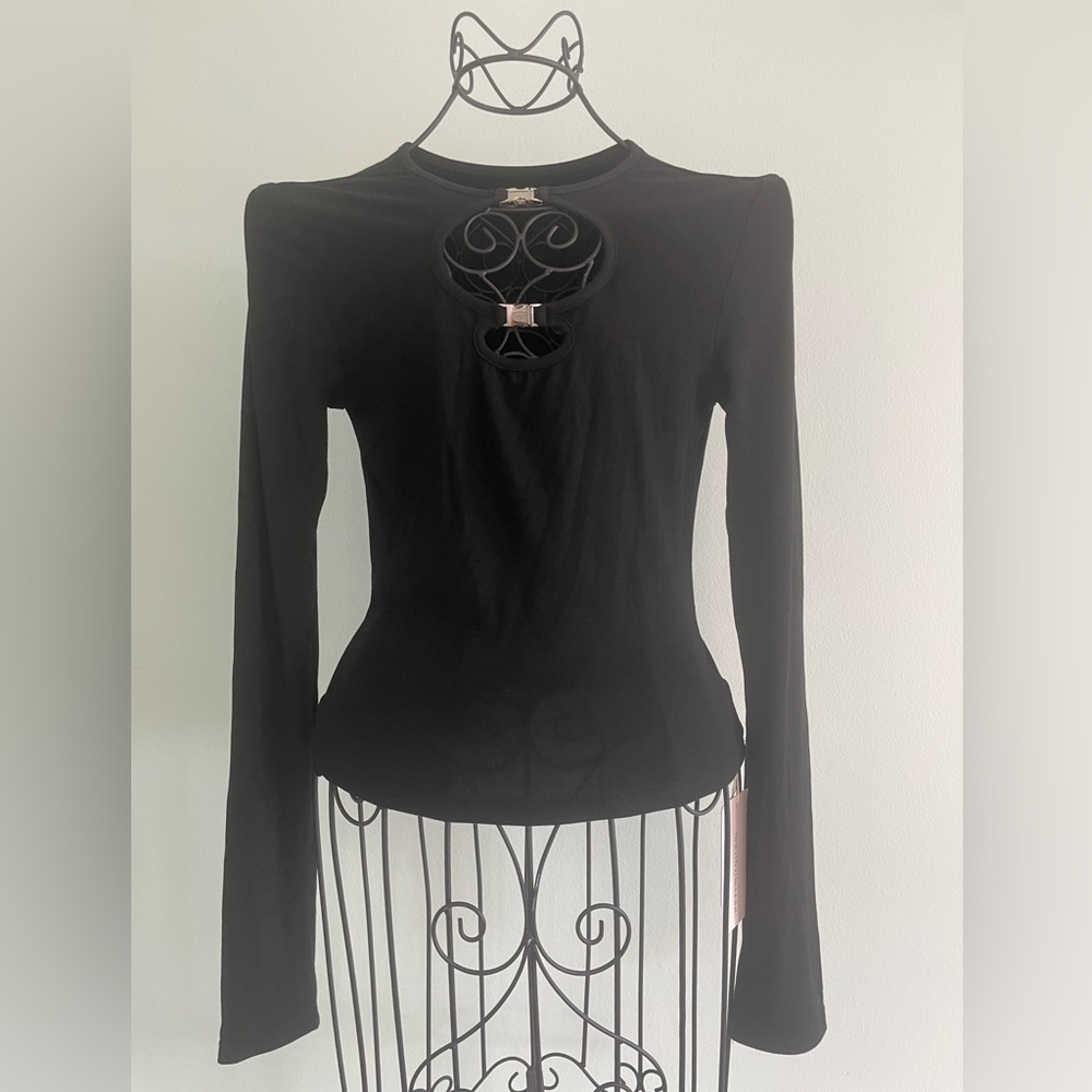 NWT Commense long sleeve top with silver buckles